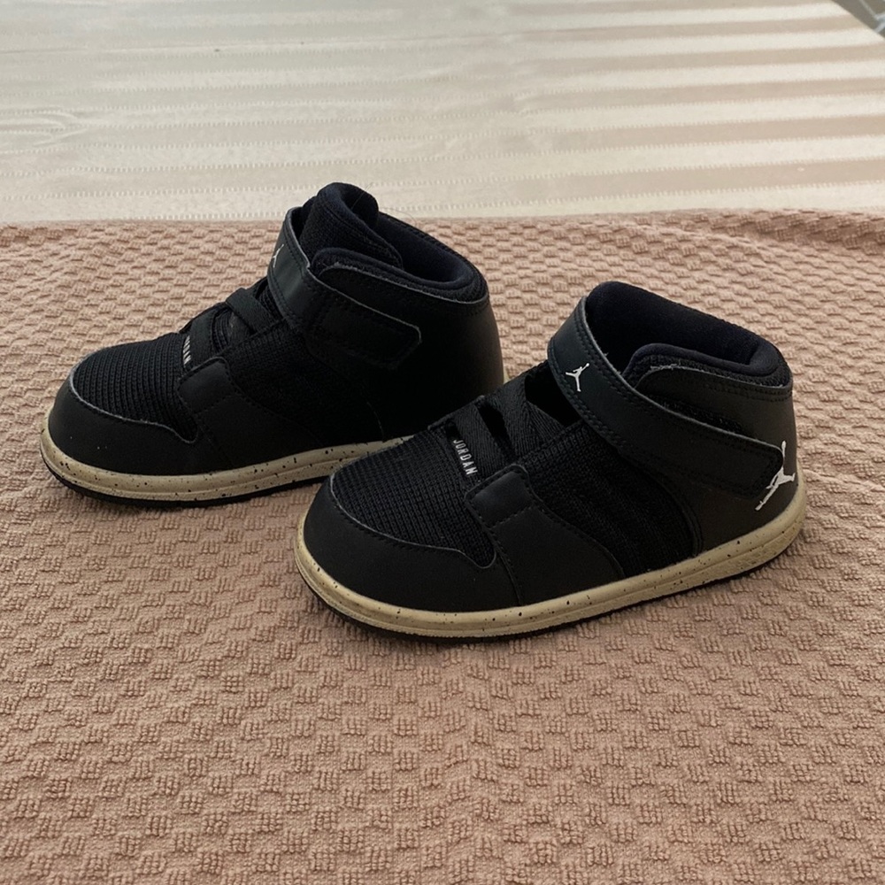 Kids Black Nike Jordan
